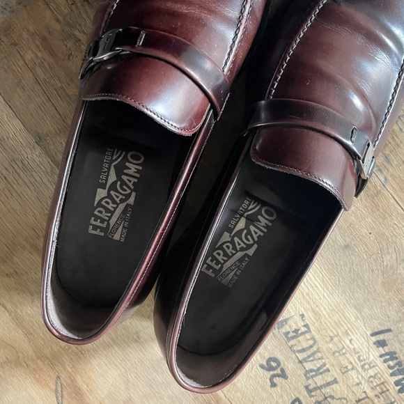 Ferragamo Men’s Slip-On Loafers - Dark Brown, Size 8D - Picture 7 of 12